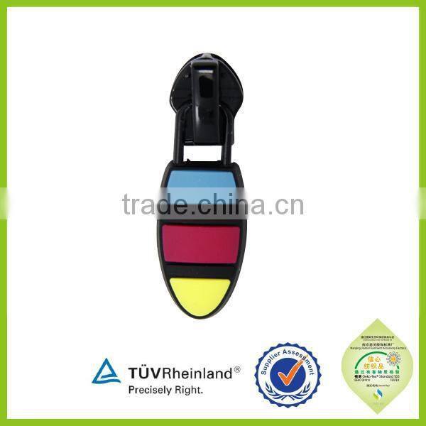 New Fashion Outdoor Backpack Jacket zip pullers with string