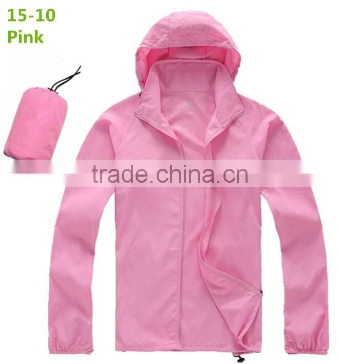 Green Lightweight Hooded Mens Pullover Packable Jacket with bag