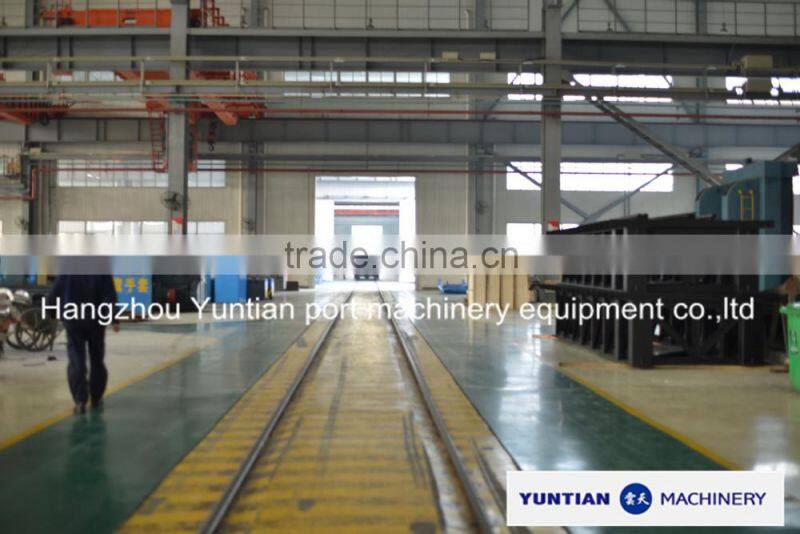 Screw type ship unloader