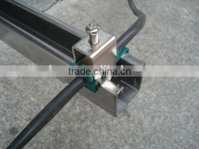 Electrician suspension bridge cable clamp