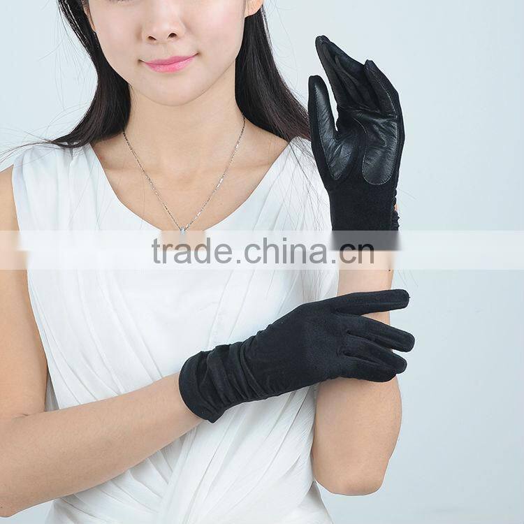 Lady stylish flannel gloves with ruffle on wristband