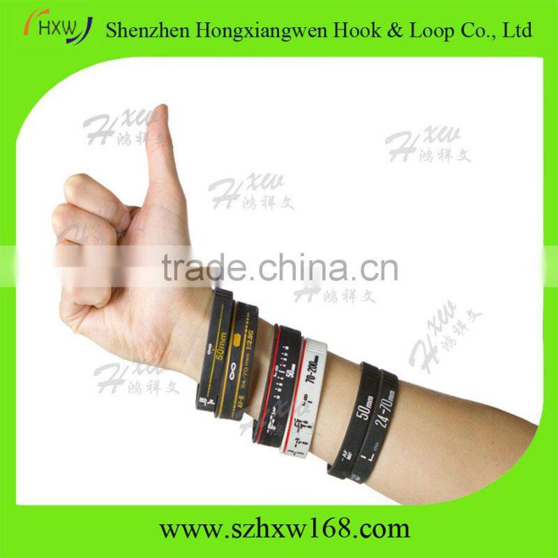 Rubber Wristbands Contains birthday bracelet