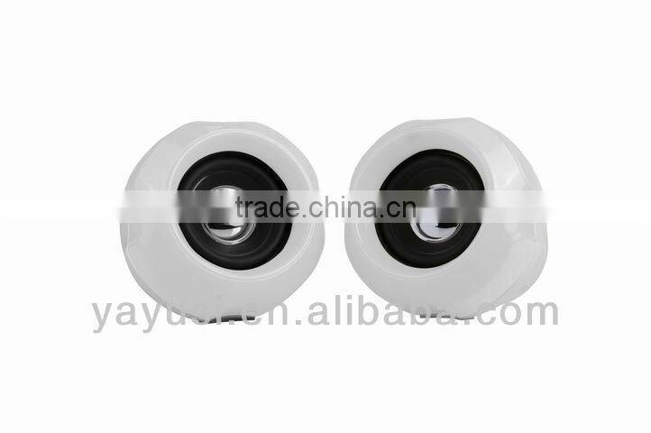 Portable MINI Speaker With USB Charger, Black& White colour, 3W*2