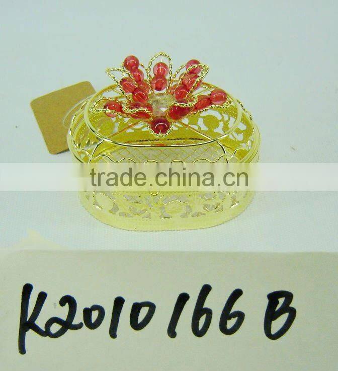 Valentine Golden Round Metal Gift Packaging Box