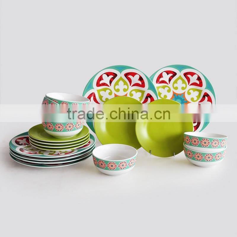 16pcs fine porcelain dinnerware set with Christmas decal