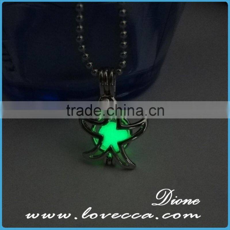 Wholesale leaf pendants necklace glow in the dark necklace with Luminous stone