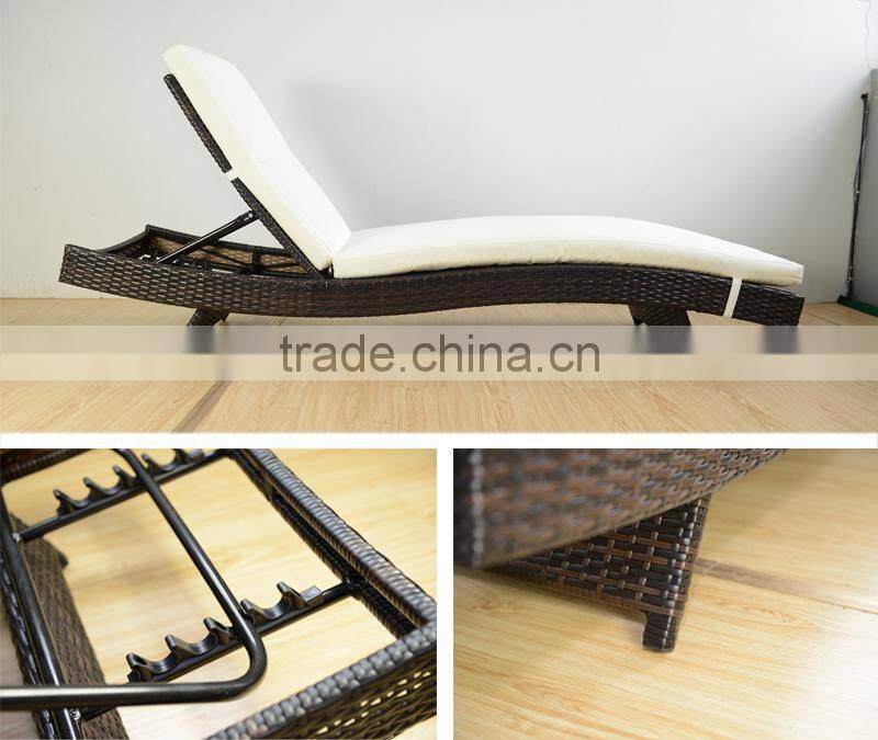 Rattan Pool Lounger