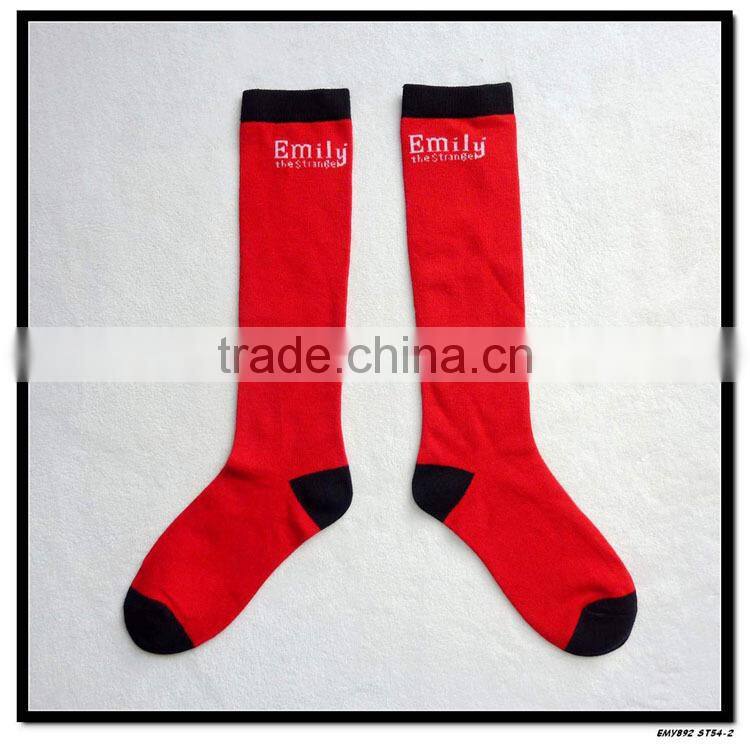 fashion design 3-pair packed jacquard pattern comfortable red socks for lady