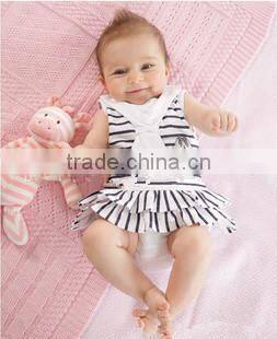 Promotio! Infant girls short sleeves conjoined&hat 2pcs set with big flowers,baby cute cotton romper, lovely girls Clothes climb