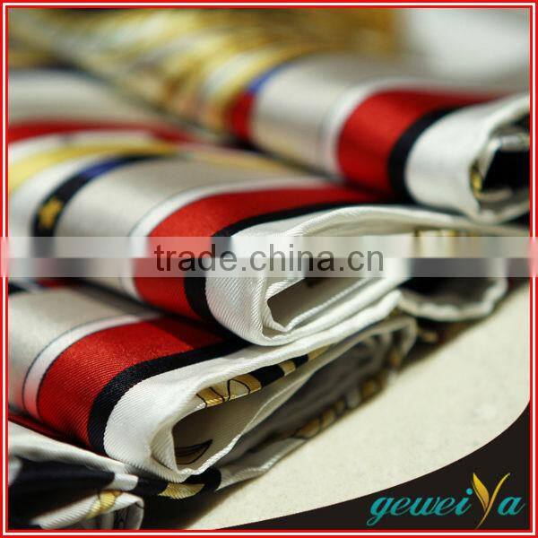 New Square Style Twill Printed Silk Scarf