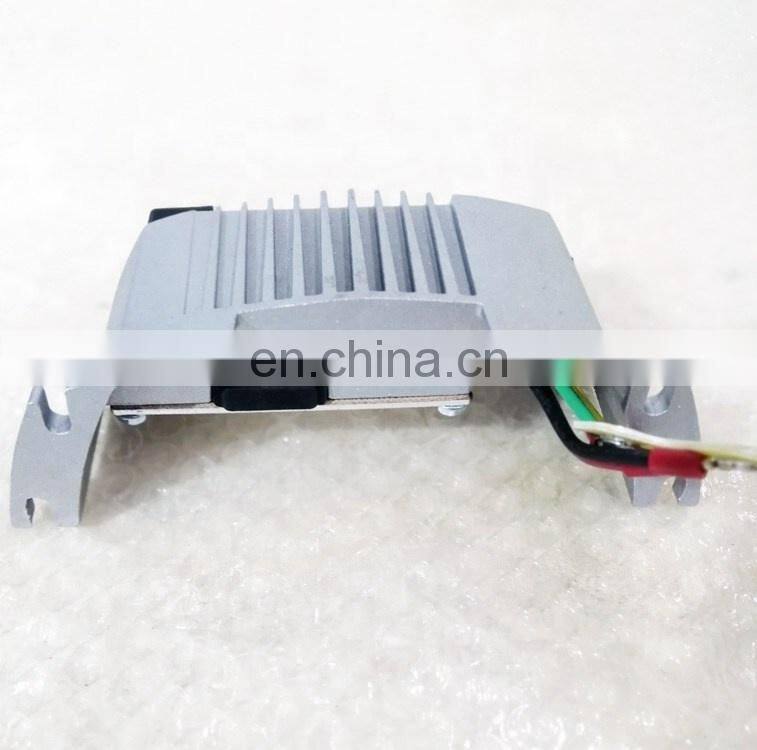 Hubei July Engine Alternator Part 8RL3023C-ZU 24V Regulator