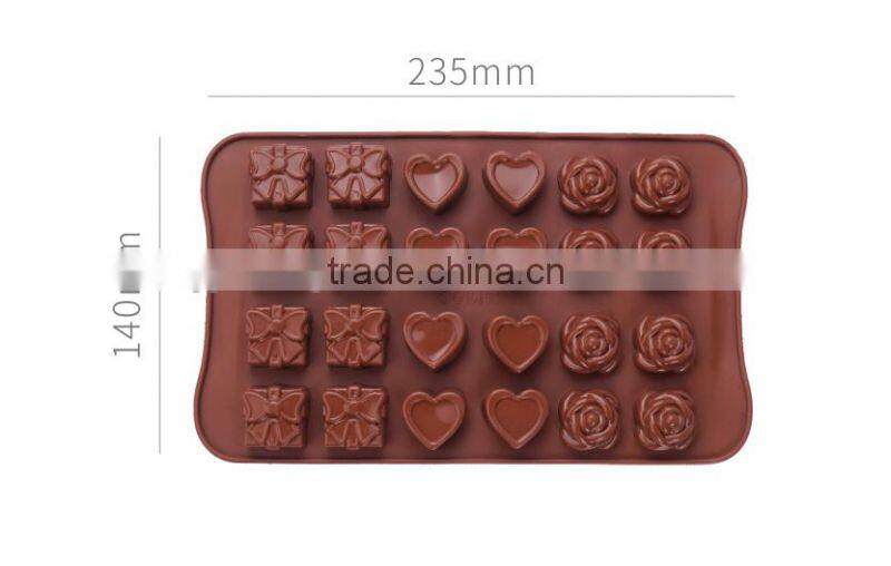 2016 Hot sale food grade FDA and LFGB 26 letter shape silicone chocolate mould and ice cube tray