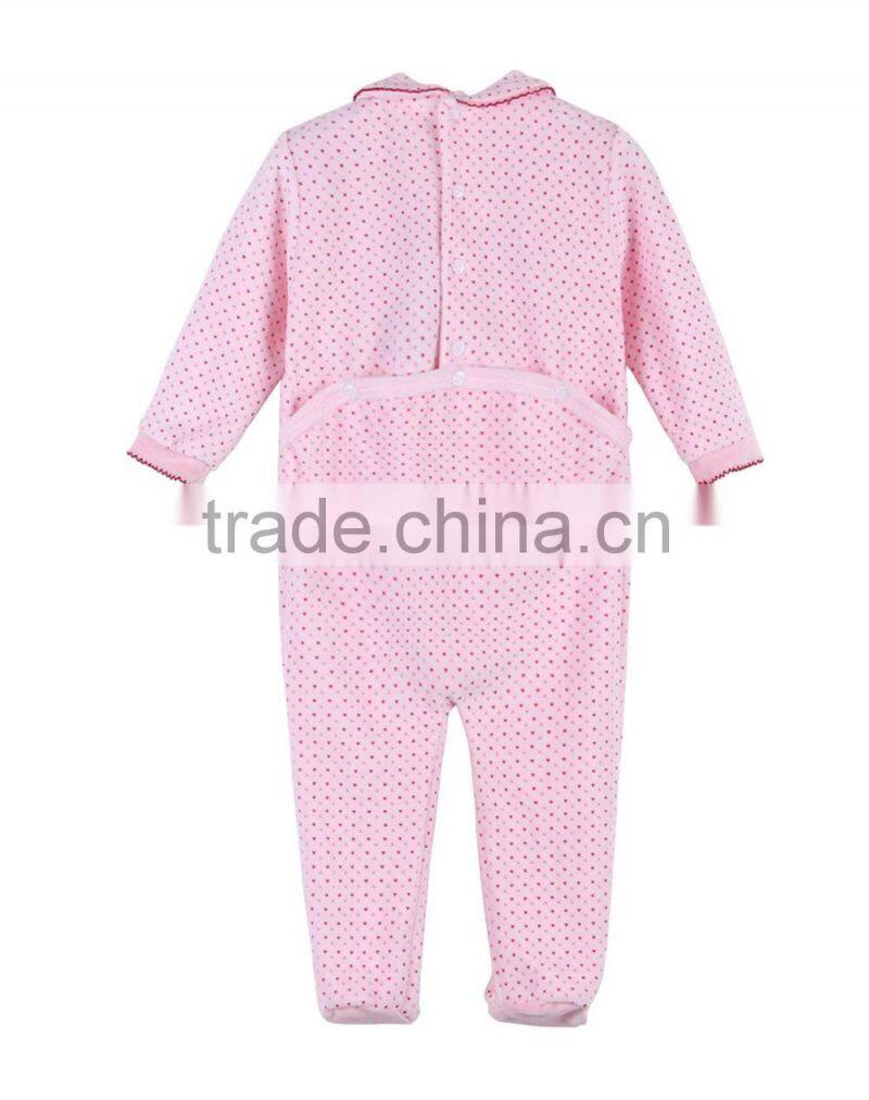 2016 Lovely design long sleeves baby girl winter velour romper