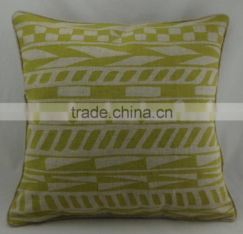 Geometry printed decorative seat cushion