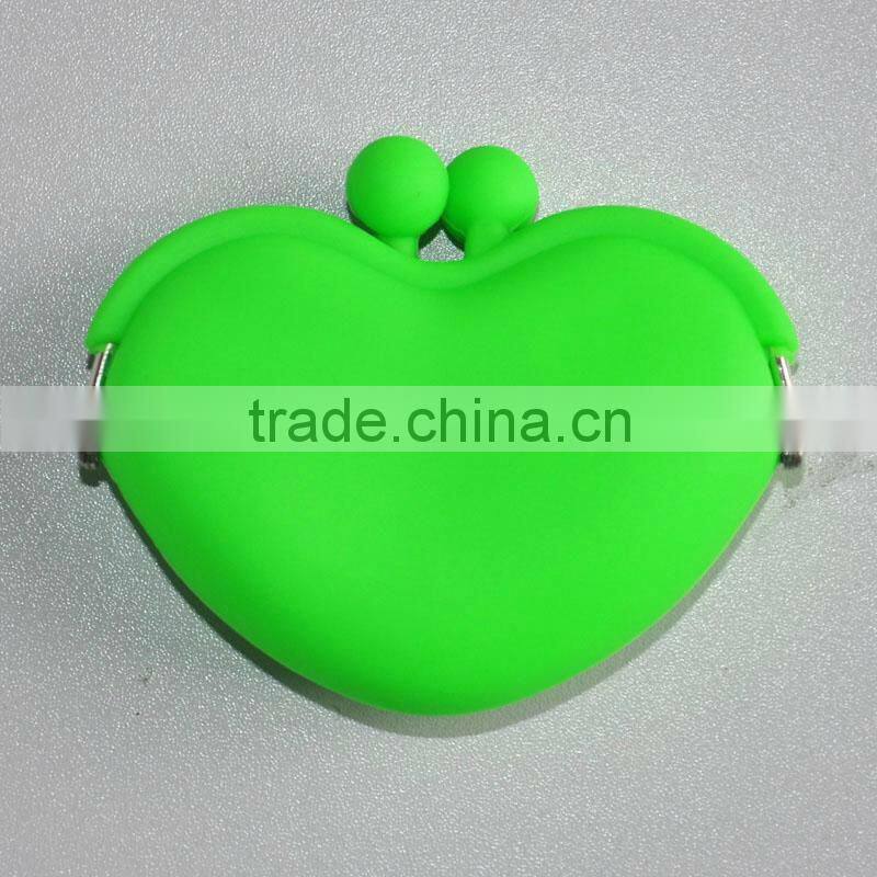 Heart Shaped Silicone Rubber Purse