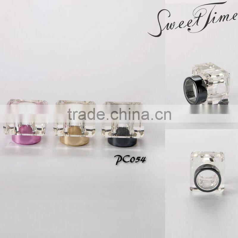 Guangzhou aluminum lid/cap with leather coating