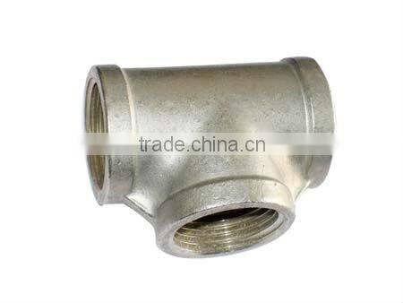 Metric Threaded Tee Fitting