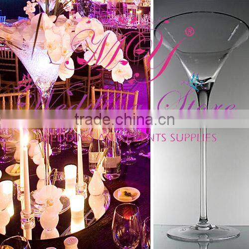 tall vases for centerpieces wedding