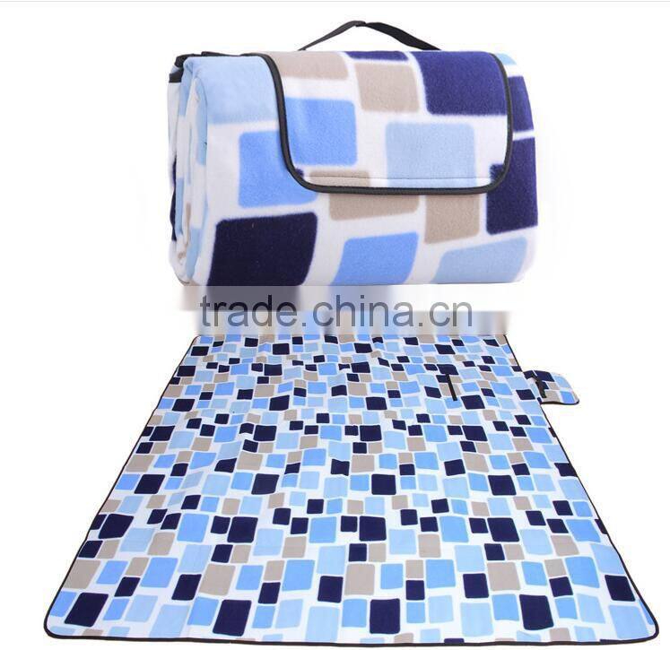 Promotional Trave Easy Pack Fold Up Outdoor Camping Polar Fleece Blanket