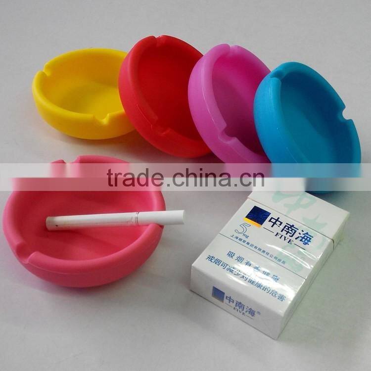 Hot selling promotional gift silkscreen printing round silicone ashtray