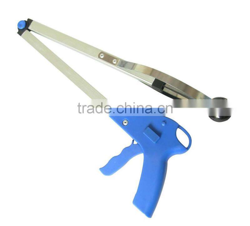 foldable grabbing tool