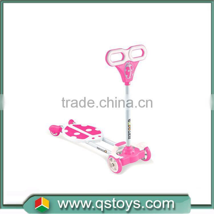 funny child frog scooter in China