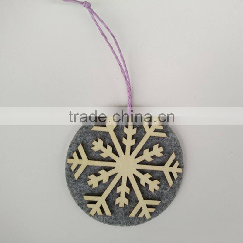 Decoration Items Round Wooden Snowflakes Christmas Crafts