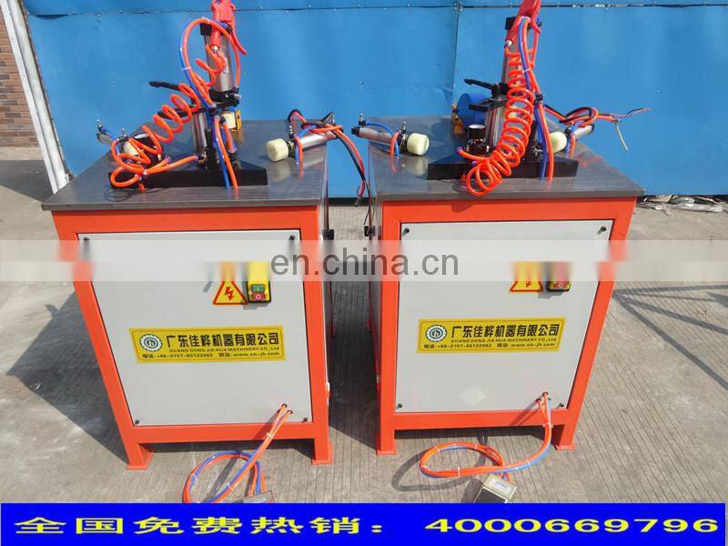 Aluminum alloy doors and windows processing equipment/&ALUMINIUM DOOR AND WINDOW MACHINE/CUTTING EQUIPMENT