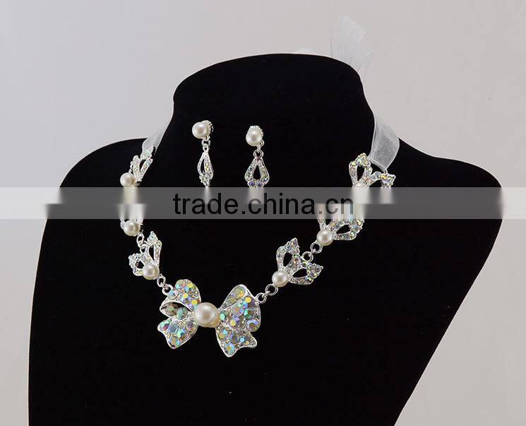 Fashion Style of Lace Pearl Jewelry Set for Wedding Popular Necklace