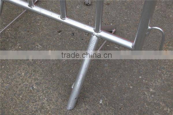 Australia standard HDG 1100X2100mm steel road barricade supplier