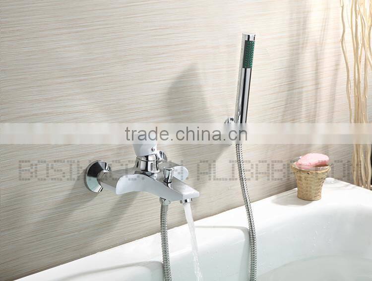 China Wholesale Fashionable Style Easy Usage Brass And Chrome Hand Shower