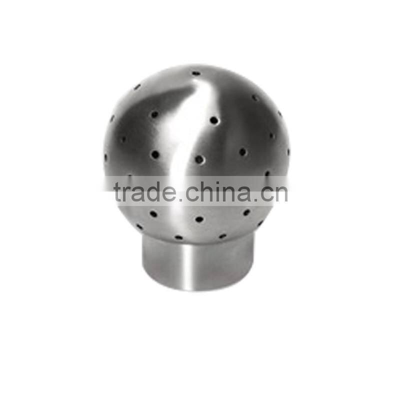 Cleaning ball for tank