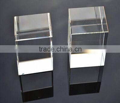 3d laser etched glass cube in china