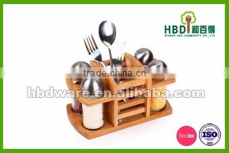 2016 best selling premium custom made glass bottle spice rack set,salt and pepper shakers