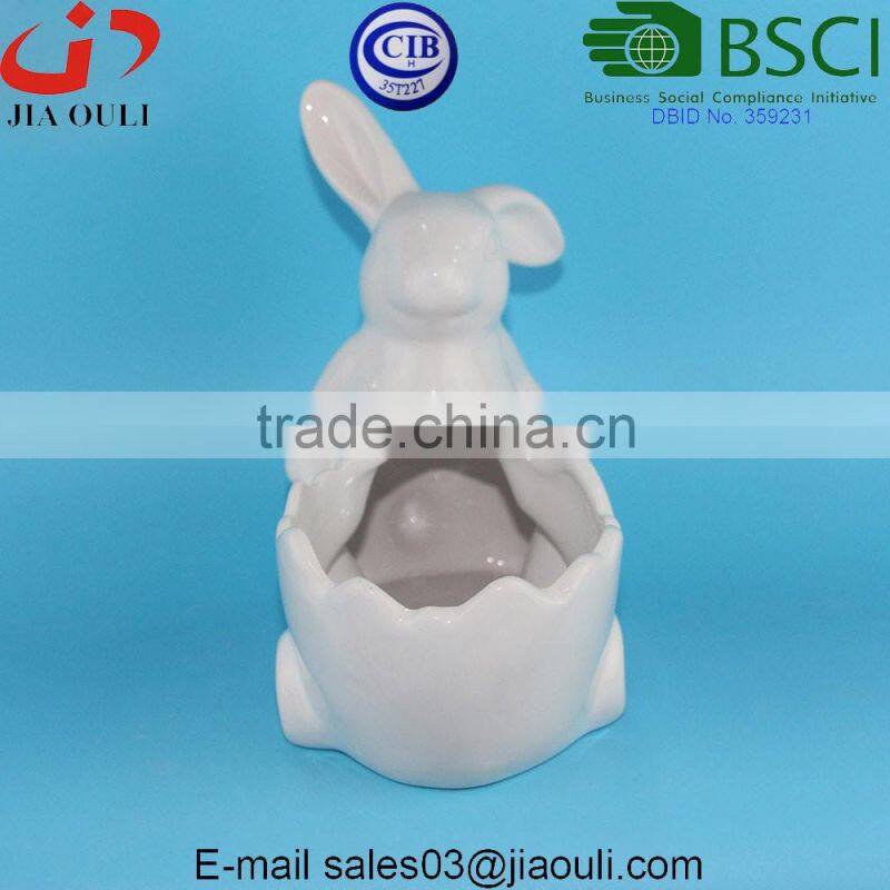 BSCI Audit Factory New design Easter Bunny with Cart Decorative Ceramic Candy Dish