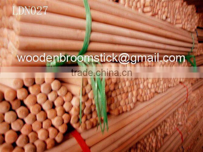 Varnished wooden handle for broom,mop,brush,shovel