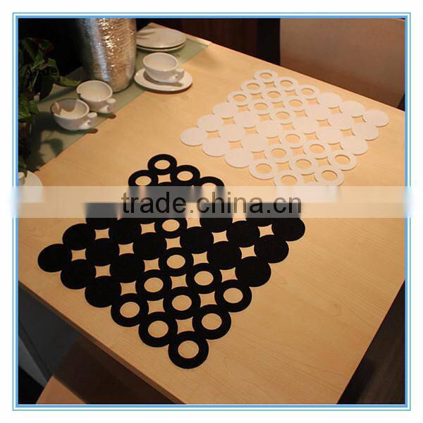 Unusual felt cheap food serving placemats for home