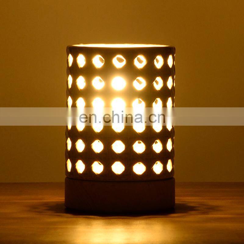 Nordic home decoration ceramic LED desk lamp for indoor room