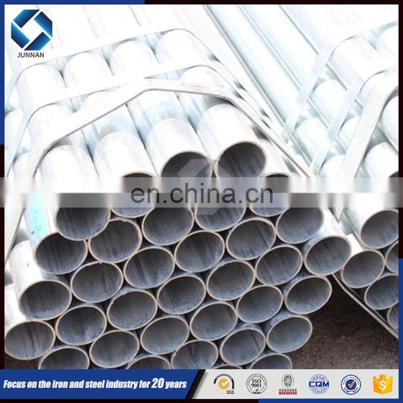JUNNANSteel Structure Building Materials Galvanized Iron Pipe Bs1387 Galvanized Pipe Has Various Sizes