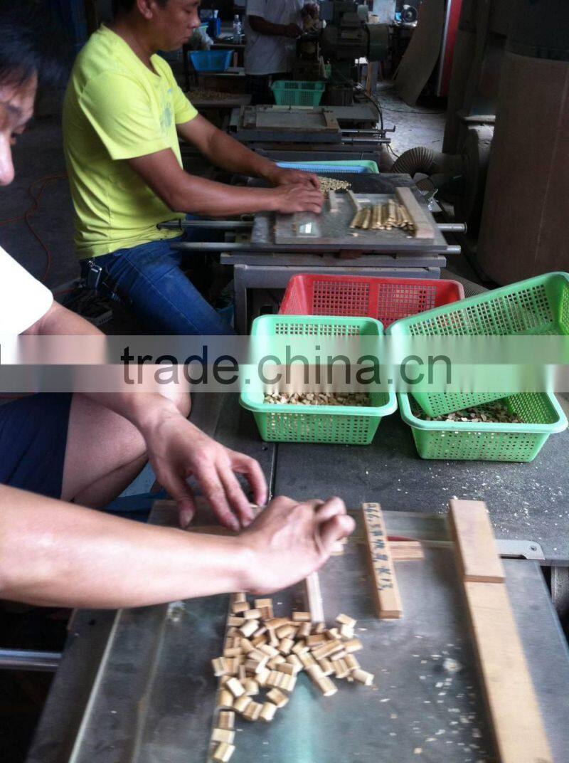 Unique Vogue Mens Quartz Watches Wooden Outdoor Sport Watches mens watch with Leather Strap Relojes Hombre 2016