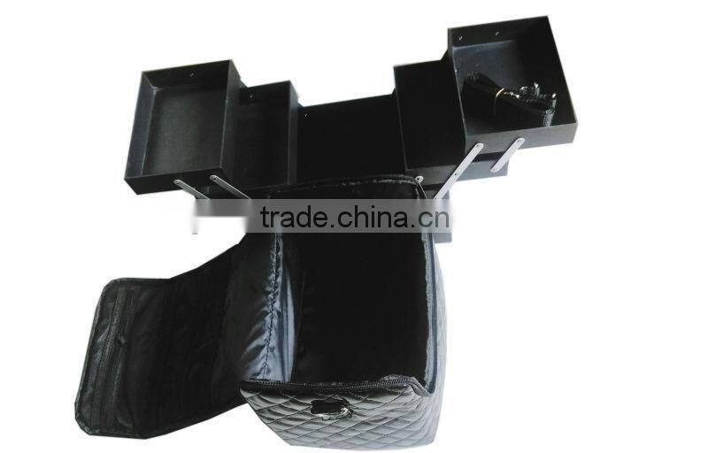 premium poker chip set Poker Set with 600 chips and carrying case