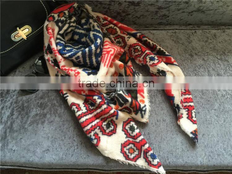 Best Selling Winter Warm Soft Colorful Printed Wool Square Scarf