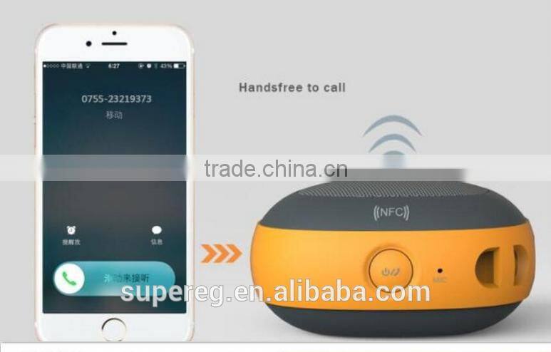 Mini fashion sports Bluetooth Speaker portable keychain hook loudspeaker