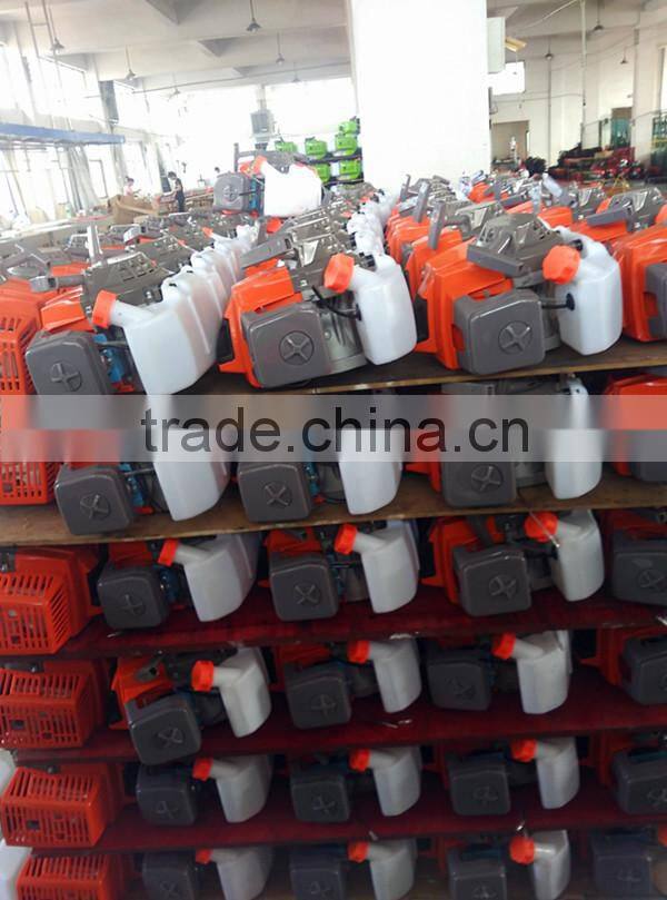 Hot CE Approval 2-Stroke,1.45KW Gasoline Brush Cutter/Grass Trimmer /hand push grass cutter