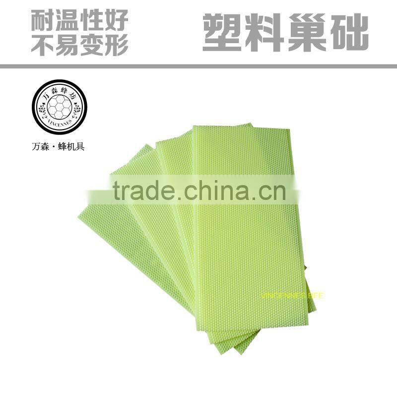 Wholesale plastic beeswax foundation sheet for Apis mellifera