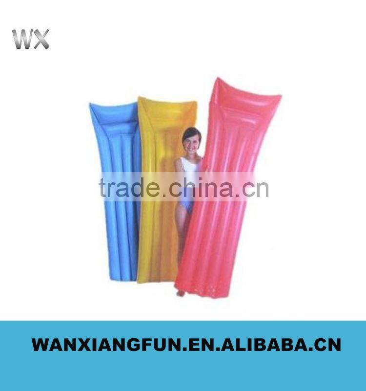 2016 wholesale inflatable beach bed /air mattress