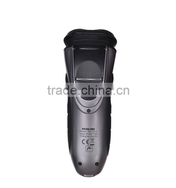 Triple head retotary electric shaver