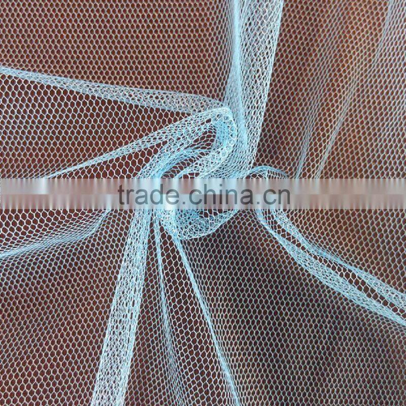 China Supplier Fabrics Textiles Polyester Warp Knitting Sportwear Mesh Fabric