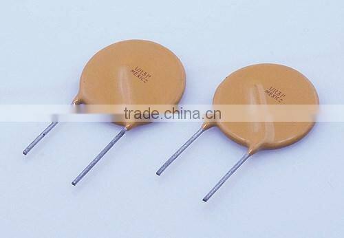 Resettable PPTC fuse 30V 8A