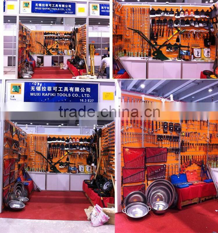 CHROME PLATED ADJUSTABLE WRENCH WITH RUBBER HANDLE